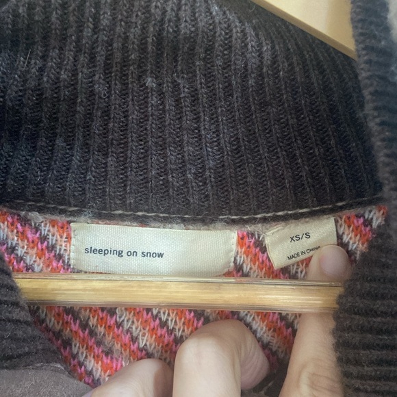 Sleeping On Snow sweater xs/s - Picture 2 of 5